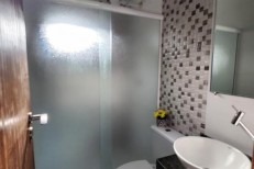 STIO NO SERTO COM CASA DE 02 ANDARES
