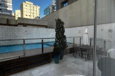 COBERTURA DUPLEX NA MEIA PRAIA 