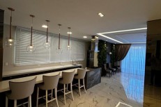COBERTURA DUPLEX NA MEIA PRAIA 