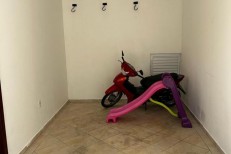 SOBRADO NA MEIA PRAIA 3 DORMITRIOS + 1 CLOSET