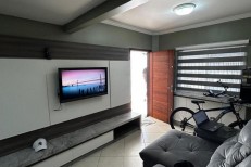 SOBRADO NA MEIA PRAIA 3 DORMITRIOS + 1 CLOSET