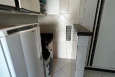 SOBRADO NA MEIA PRAIA 3 DORMITRIOS + 1 CLOSET