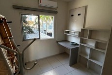 SOBRADO NA MEIA PRAIA 3 DORMITRIOS + 1 CLOSET