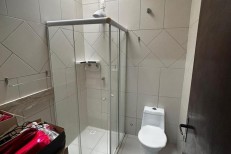 SOBRADO NA MEIA PRAIA 3 DORMITRIOS + 1 CLOSET