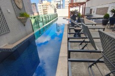 apto 03 suites e 03 vagas de garagem 