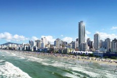 Apartamento pronto 4 suites proximo ao mar meia pr
