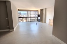 APTO Novo Prximo ao Pier OPorto