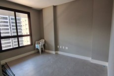 APTO Novo Prximo ao Pier OPorto