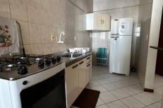 APARTAMENTO PRONTO PARA MORAR EM MEIA PRAIA