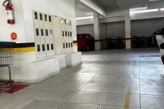 APARTAMENTO PRONTO PARA MORAR EM MEIA PRAIA