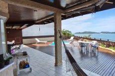 Casa de Veraneio em Bombinhas para 10 Pessoas