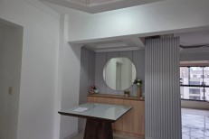 LINDO APARTAMENTO NA ESQUINA DA NEREU RAMOS NO COR