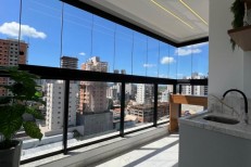 Apartamento na Meia Praia Pr�ximo ao mar na Rua 24