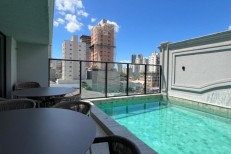 Apartamento na Meia Praia Pr�ximo ao mar na Rua 24