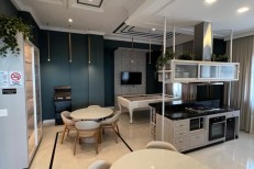 Apartamento na Meia Praia Pr�ximo ao mar na Rua 24