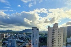 APARTAMENTO SEMI MOBILIADO NO MARIA VALENTINA RESI