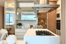 IM�VEL DE ALTO PADR�O AT� 400 MTS DO MAR!