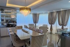 COBERTURA QUADRA MAR EM ITAPEMA - MEIA PRAIA 