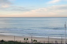 FRENTE MAR 4 SUITES EM ITAPEMA 