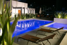 OPORTUNIDADE NA MEIA PRAIA COM VISTA MAR!