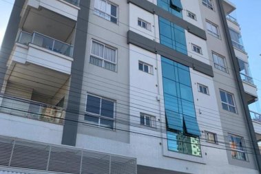 EXCELENTE APARTAMENTO