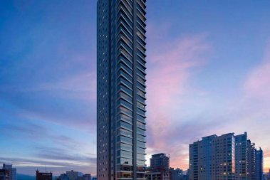 APARTAMENTO DIFERENCIADO NA MEIA PRAIA FRENTE AV.
