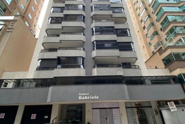 NO CORAO DA MEIA PRAIA