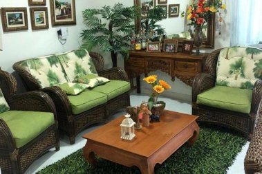 LINDO APARTAMENTO NO INICIO DA MEIA PRAIA