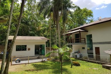 STIO NO SERTO COM CASA DE 02 ANDARES