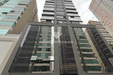 BELISSIMO APARTAMENTO PRONTO PTA MORAR NA MEIA PRA