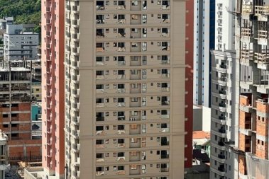 RESIDENCIAL KAIR�S