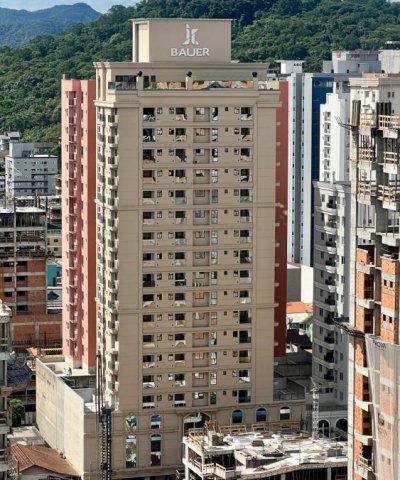 RESIDENCIAL KAIR�S