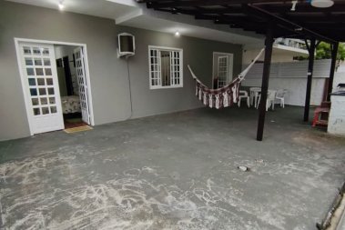 Bombinhas Casa Veraneio para 6 Pessoas 