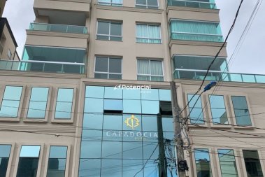 IM�VEL DE ALTO PADR�O AT� 400 MTS DO MAR!